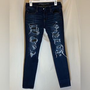10 Long American Eagle ripped jeans in dark wash